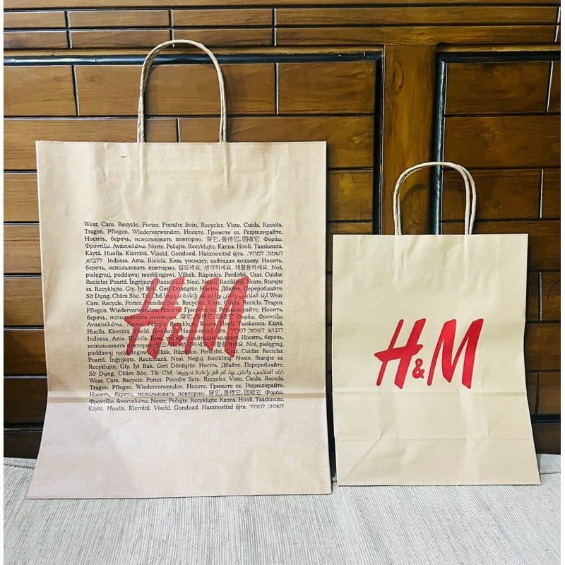 BACAPAPER BAG H&M, pembelian harus disertai dengan pembelian produk H&M